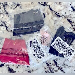 NWT Bundle Victoria’s Secret Medium Lace V-string and No Show thongs